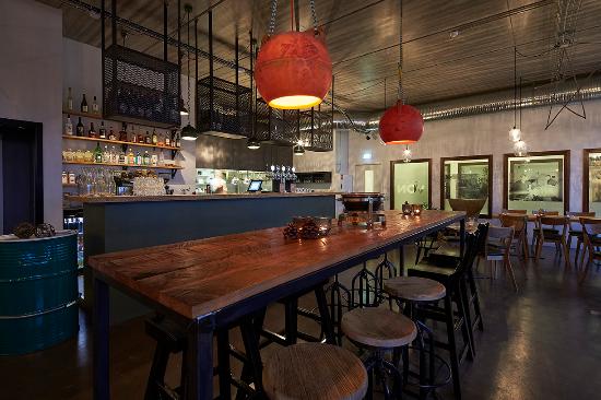 VON Mathús + BAR