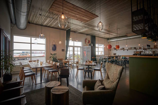 VON Mathús + BAR