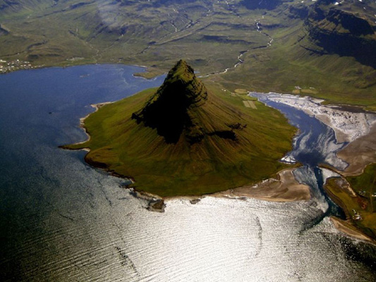 Kirkjufell